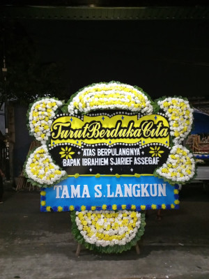 Papan Bunga Duka di Cisayong